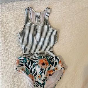 Cupshe one piece swimsuit